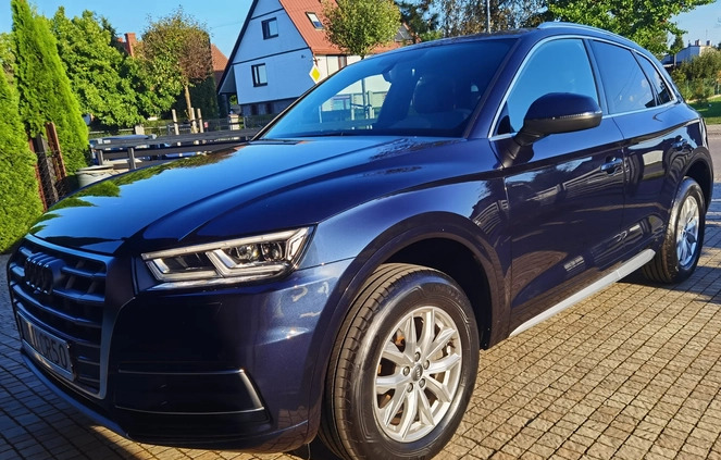 Audi Q5 cena 118900 przebieg: 103900, rok produkcji 2018 z Lubaczów małe 781